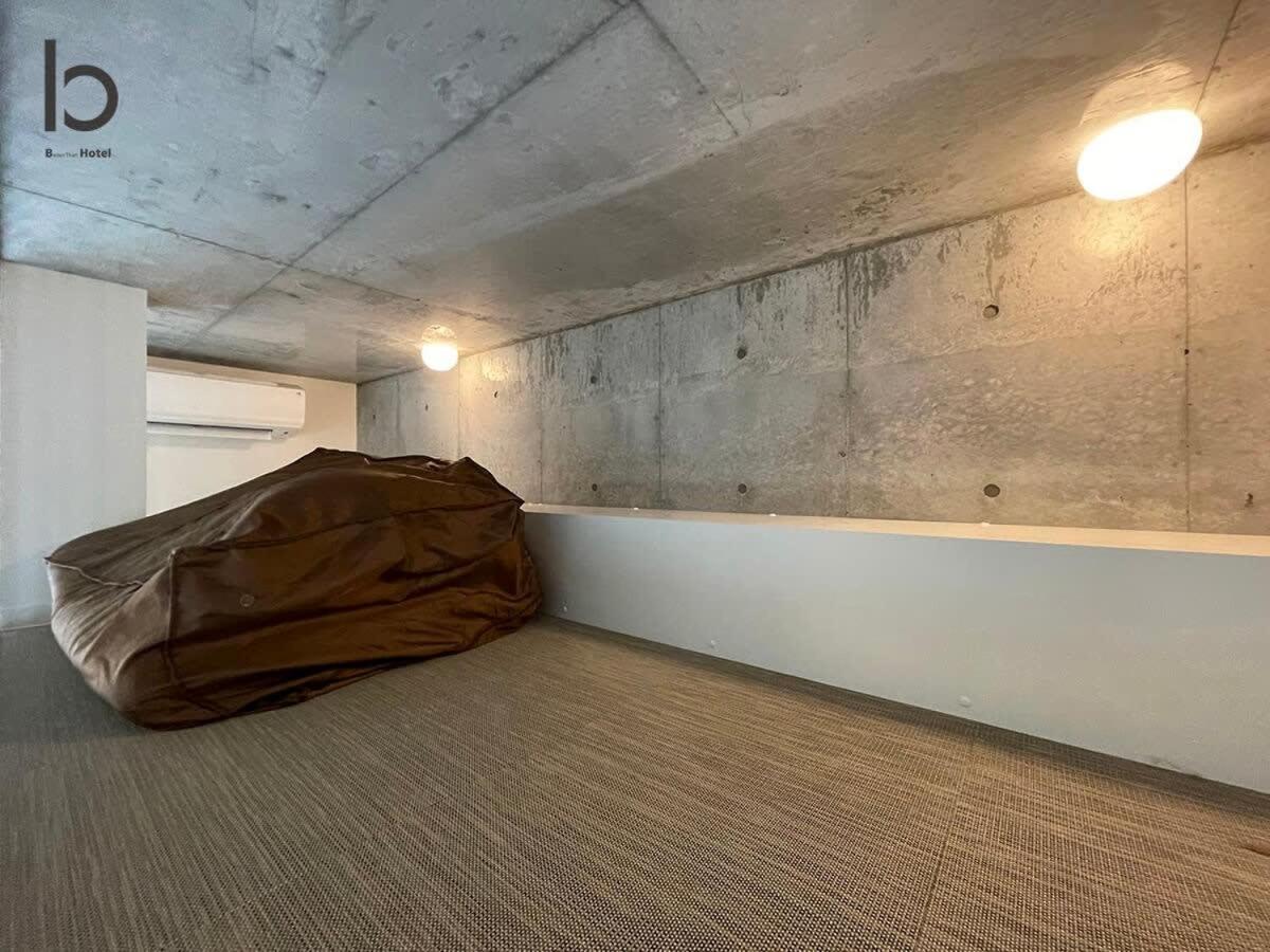 Bhotel Nekoyard - Stylish Loft Studio Steps From Peace Park Hiroshima Bagian luar foto